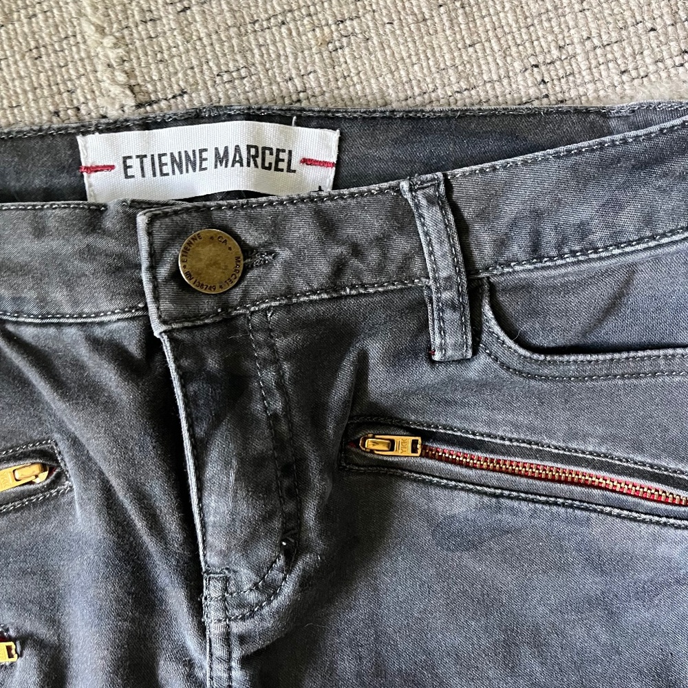 Etienne Marcel Jeans - Picture 8 of 8